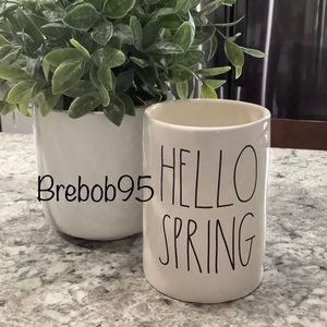 Rae Dunn HELLO SPRING candle